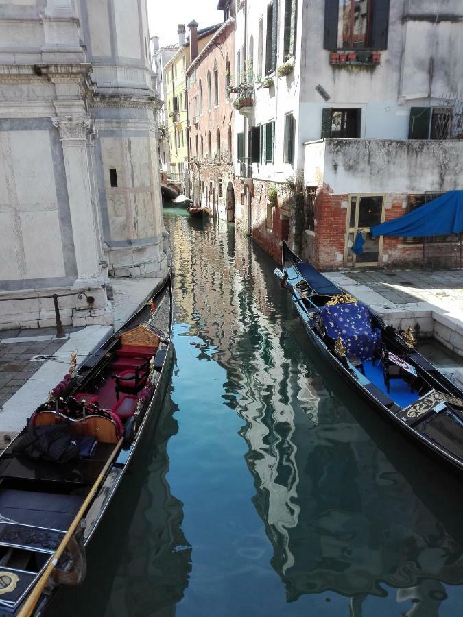 Domus Quietis Apartment Venesia Bagian luar foto